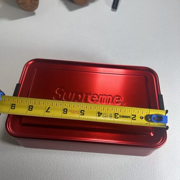 Supreme x SIGG Small Metal Box Plus Red (SS18A24) One Size - Picture 9 of 9